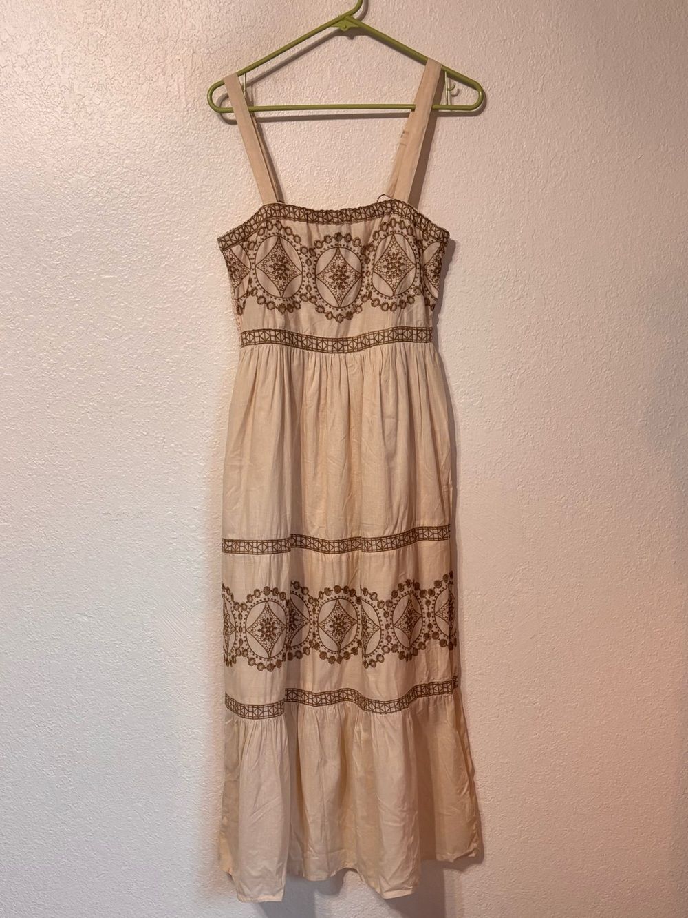 Nation AK Outfits Embroidered Boho Sleeveless Maxi Dress Large